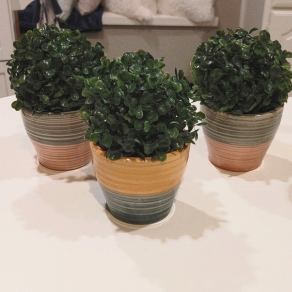 Ceramic Succulent Planters Set of 3 Garden Plants Gray Peach 4" X 3.5" EUC - Picture 7 of 12